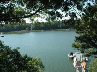 44 Little Neck Ln, Mashpee, MA 02649