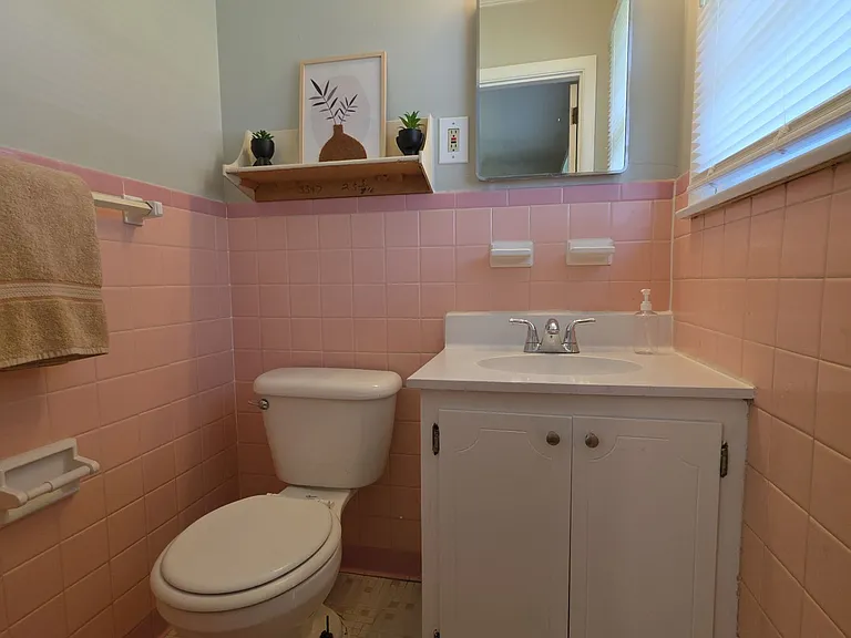 3902 Harwood Ave SW — Photo 11
