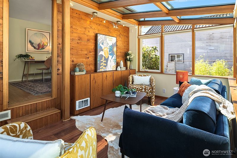 4th image of 12033 79th Avenue S