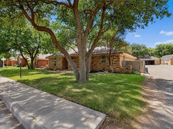 1509 NW Pecan Pl, Andrews, TX 79714