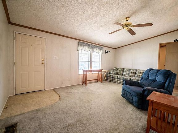 2nd image of 224 Gull Dr