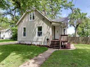 1413 W Grove St, Bloomington, IL 61701