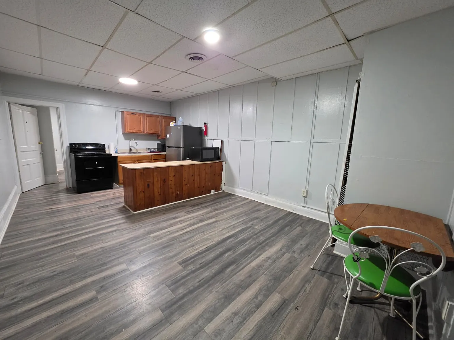 1 bed, 800 sqft, $699 — Photo 4