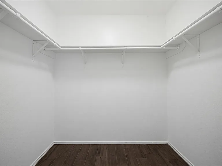 7846 Calgary Dr — Photo 20