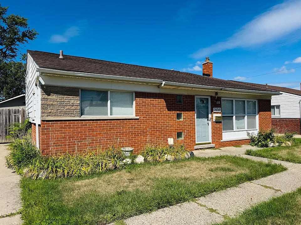 24749 Panama Ave