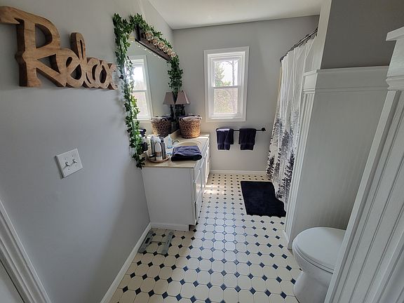 2nd image of 2984 Cedarwood Ln