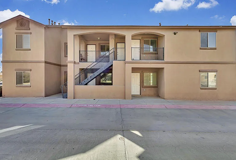 14302 Gil Reyes Dr #B — Photo 1
