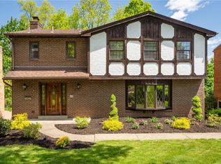 219 Main Entrance Dr, Pittsburgh, PA 15228