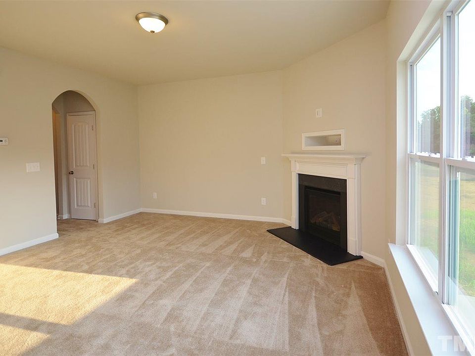 2nd image of 978 Lakemont Dr