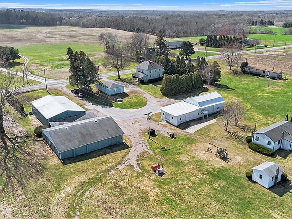 2nd image of 6629 N Branch Rd