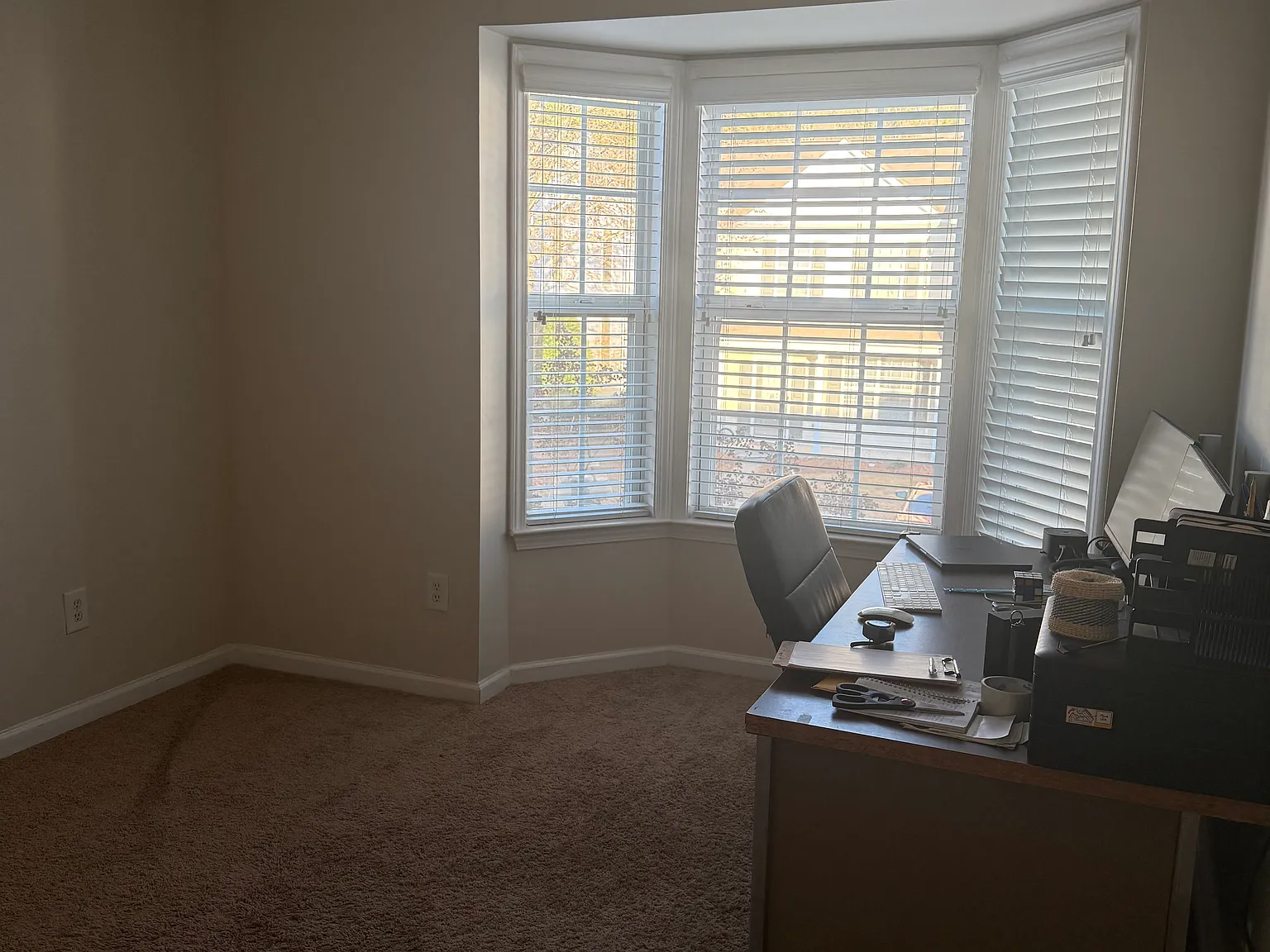 3 bed, 2.5 bath, 1386 sqft, $900 — Photo 4