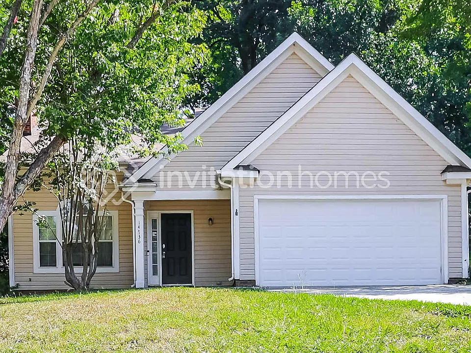 14736 Sapphire Ln
