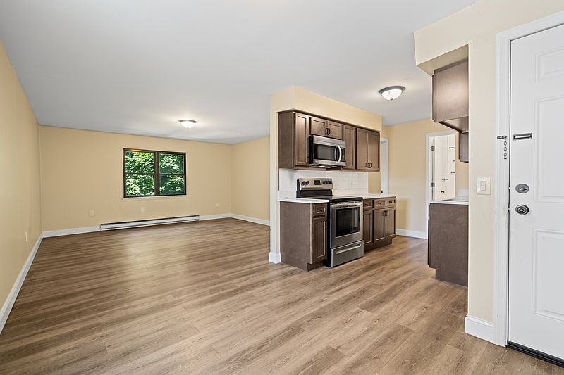 1st image of 417 Boulevard St
