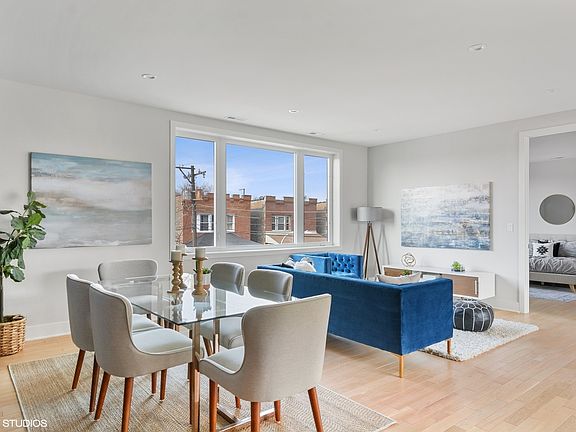 3rd image of 807 N Francisco Ave #2