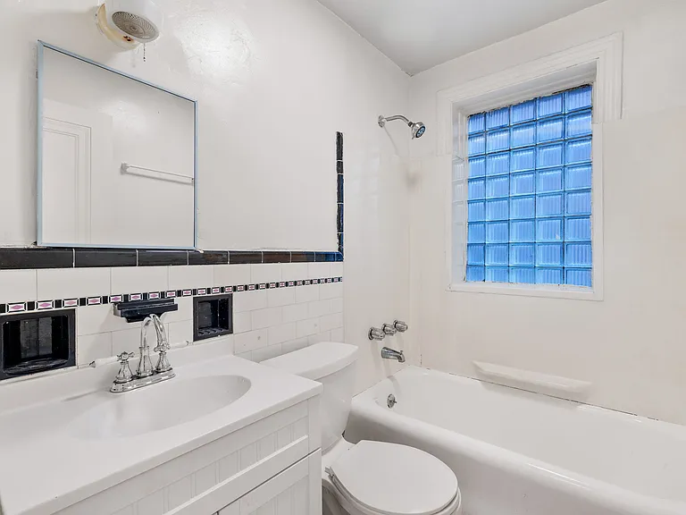 191 Morrison Dr #1 — Photo 5