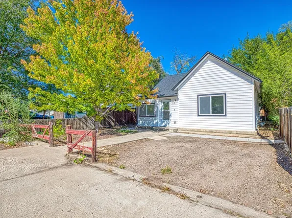 809 40th St, Evans, CO 80620