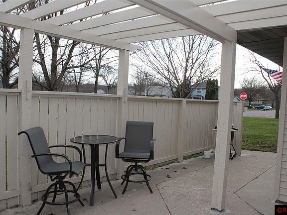 4th image of 519 Medary St
