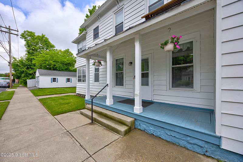 4th image of 159 Grand Avenue