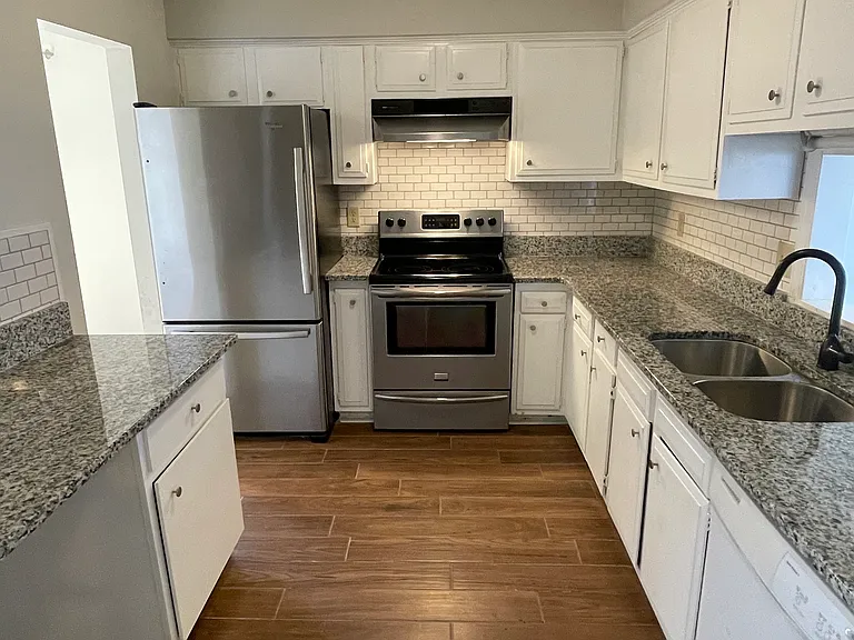 250 S Estes Dr #83 — Photo 2