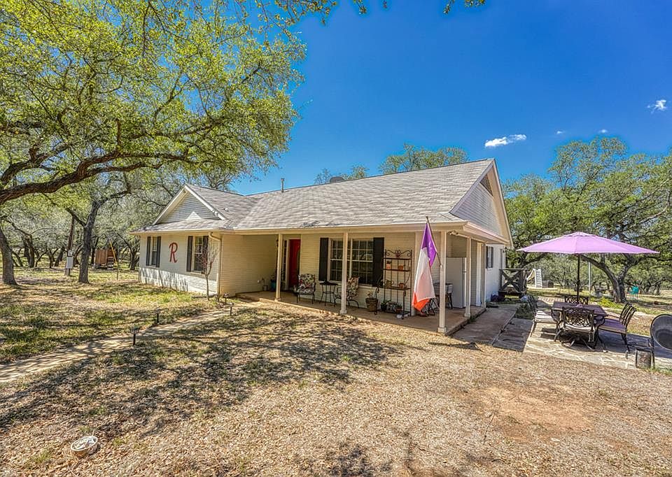 1st image of 517 Los Encinos Dr