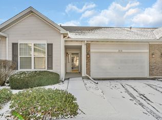 1512 W Ludington Cir, Romeoville, IL 60446