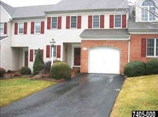 147 Carriage Hill Ln, York, PA 17406
