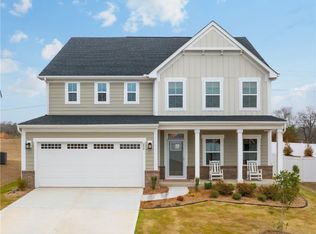 209 Furness Dr, Fountain Inn, SC 29644