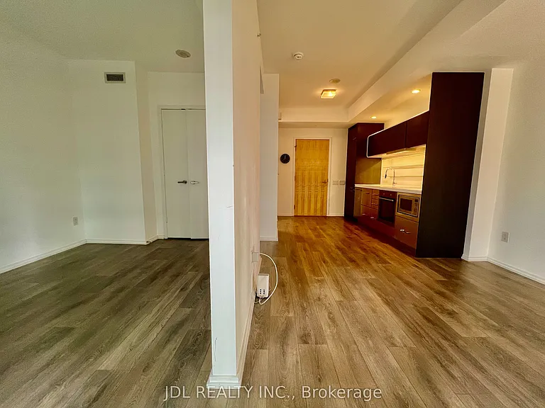 45 Charles St E #805 — Photo 11