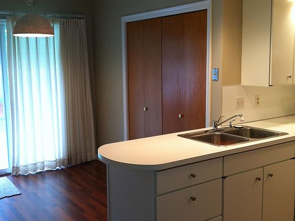 Kitchen/Breakfast; Doors to 1st floor laundry