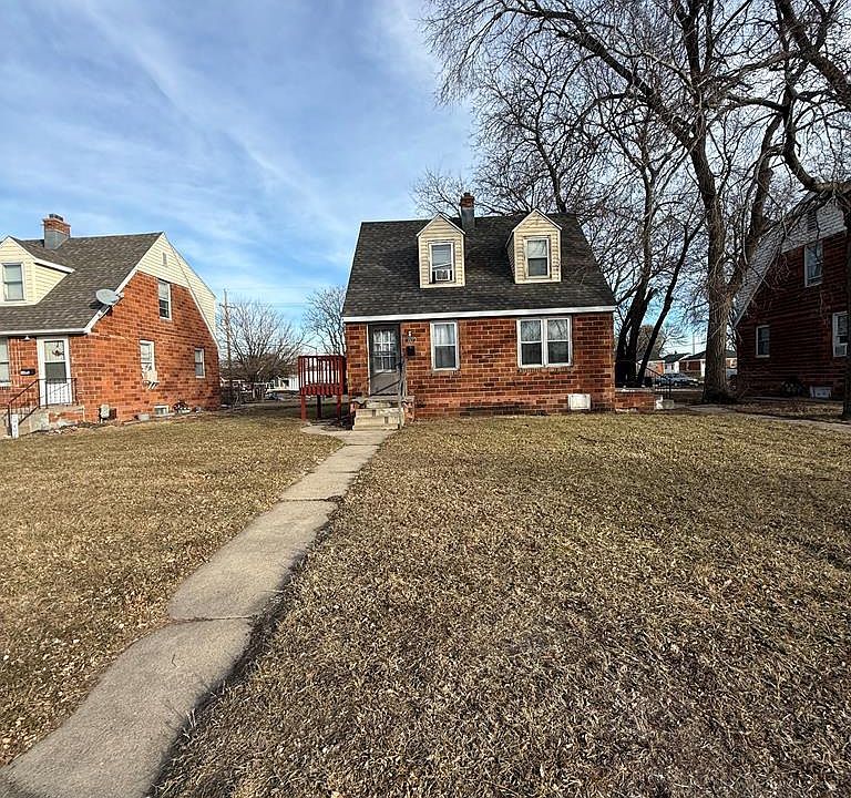 1st image of 1007-09 S Eddy St