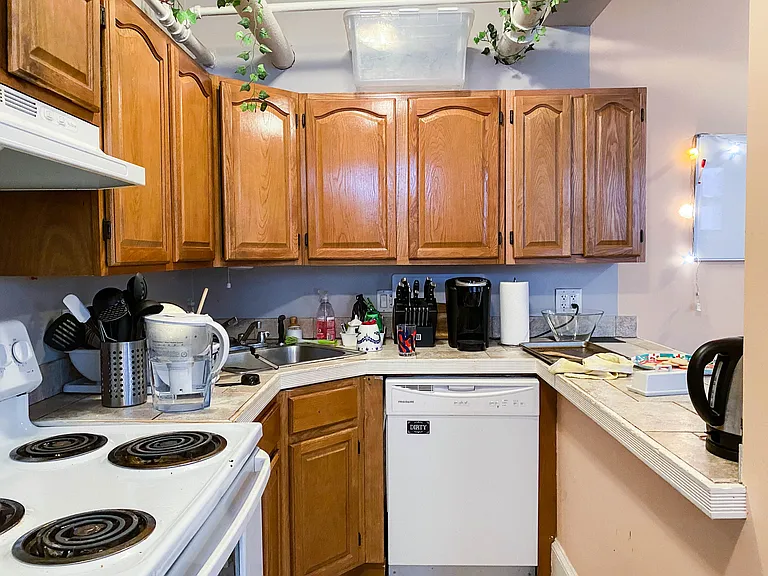 1056 Commonwealth Ave #1 — Photo 7