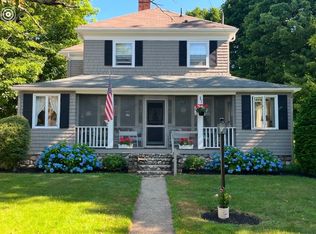 29 Porter St, Wenham, MA 01984