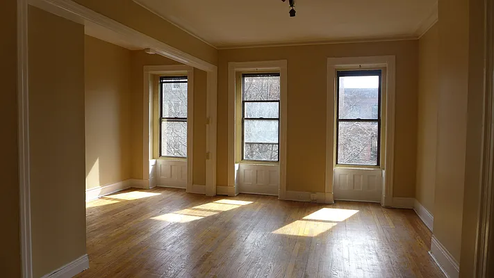 Rented by Garfield Realty  | media 1