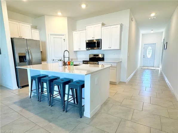 1427 NW 18th TER, CAPE CORAL, FL 33993