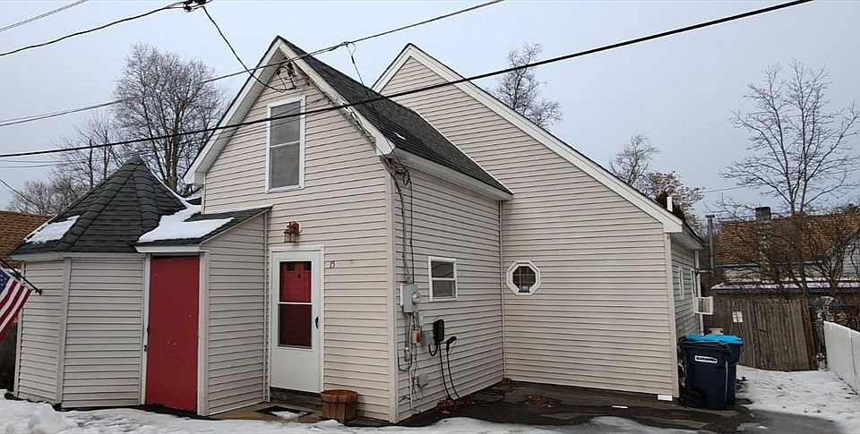 1st image of 15 Myrtle Ave