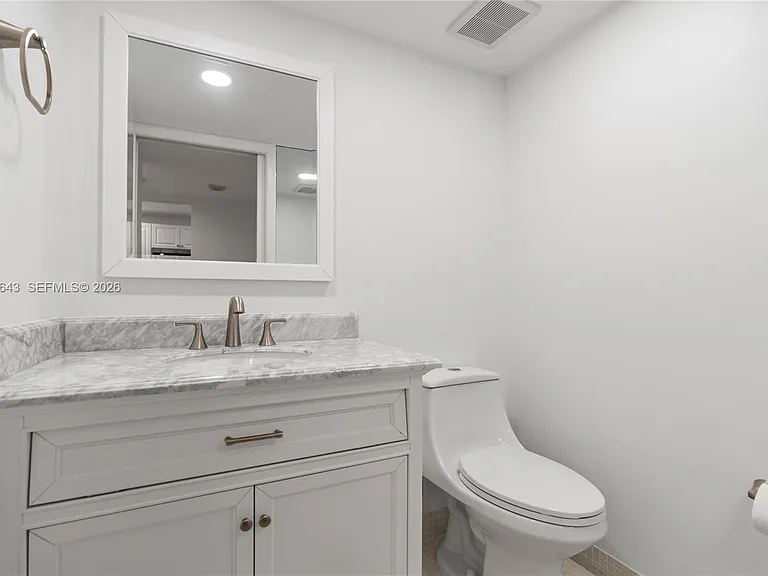 10875 SW 112th Ave #114 — Photo 15