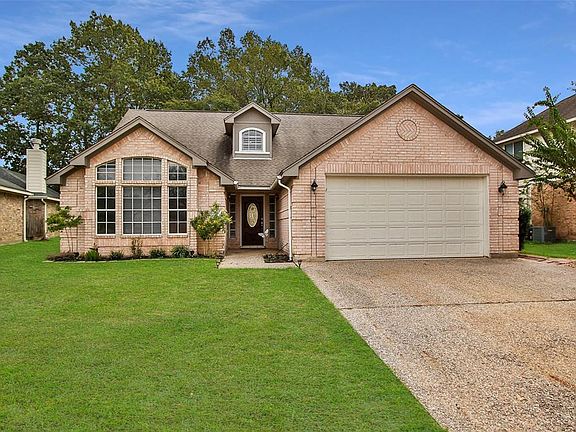 3rd image of 70 La Costa Dr