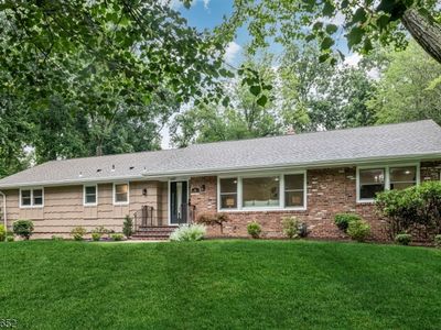 43 Berkshire Pl, Allendale, NJ, 07401