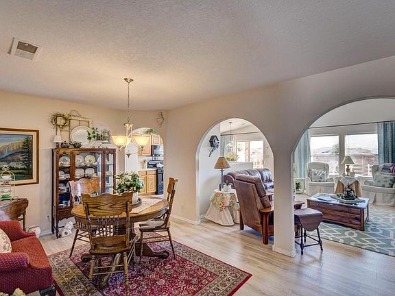 6522 Freemont Hills  883