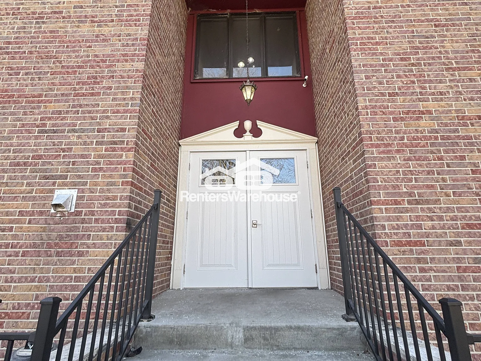 2 bedroom Apartment for Rent — Photo 3