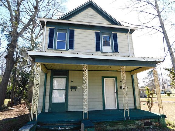 2nd image of 614 W Walnut St