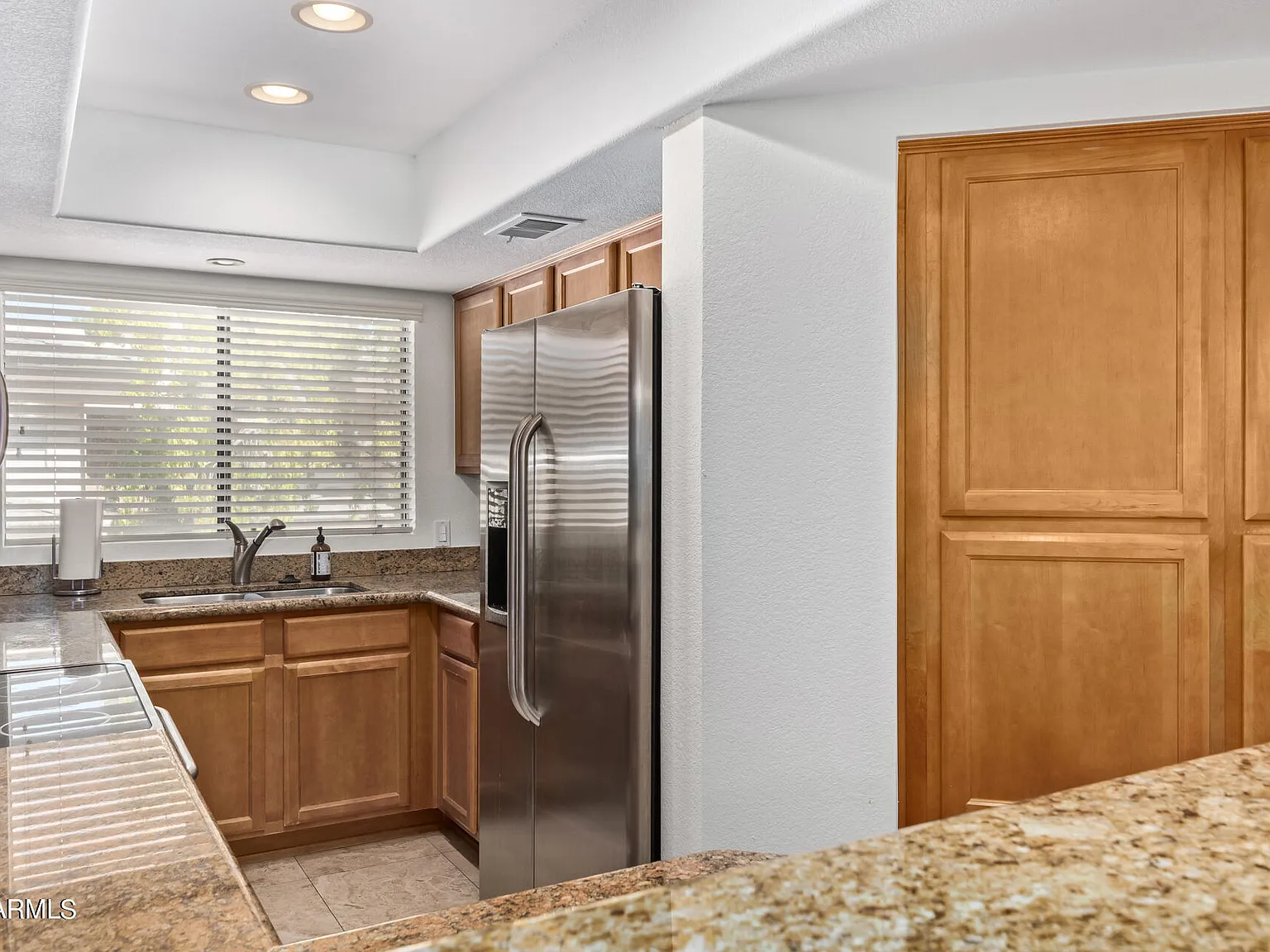 2 bed, 2.0 bath, 1149 sqft, $2,300 — Photo 4
