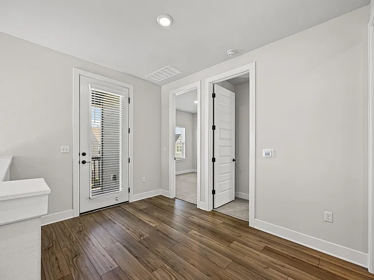 5806 Rangeland Rd — Photo 22