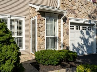 50 Dorchester Dr, Basking Ridge, NJ 07920