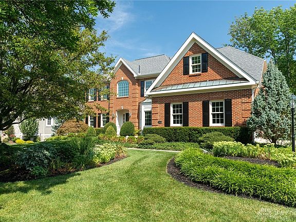 4th image of 7272 Saint Ives Pl