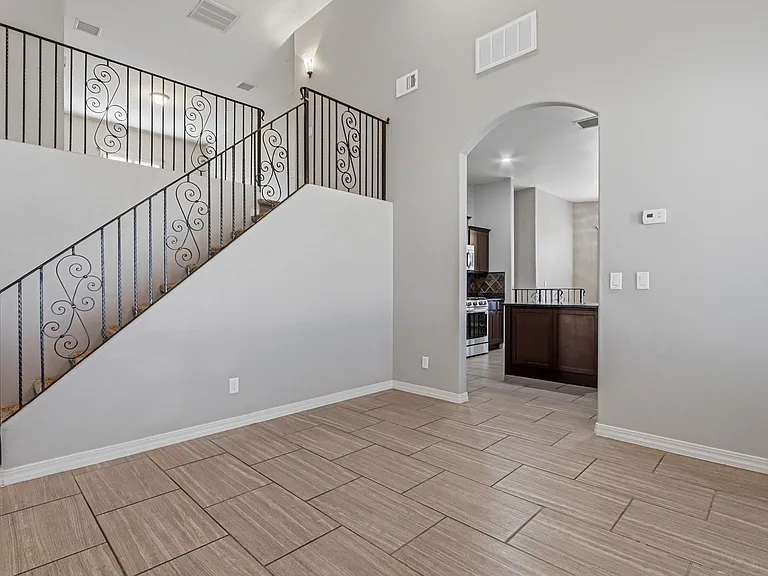 14293 Meadow Lake Ave — Photo 19