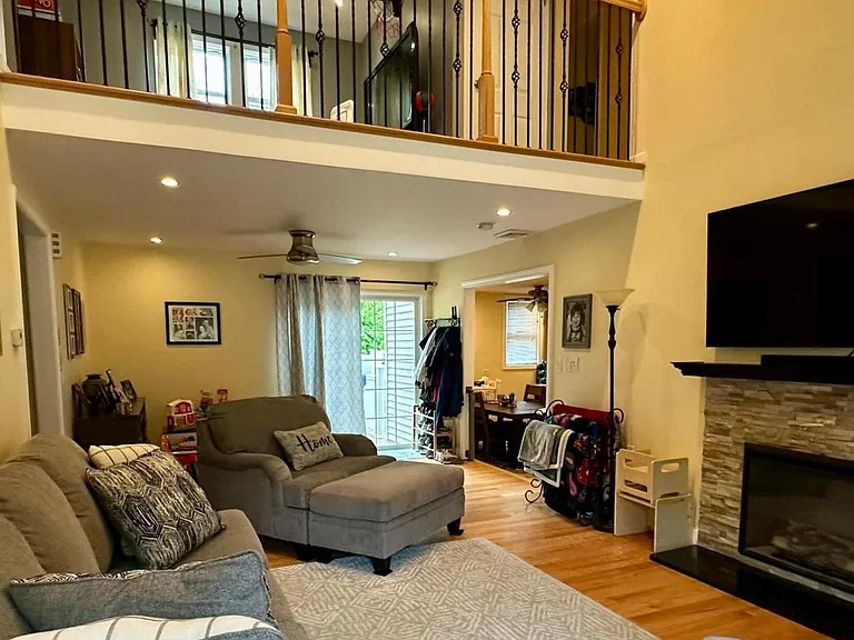 11 Skokorat St — Photo 4