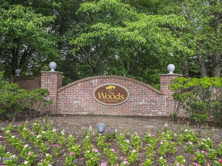 79 Banyan Blvd — Photo 21