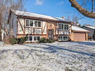 3355 115th Ln NW, Coon Rapids, MN 55433