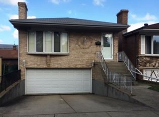 4020 Wesley Ter, Schiller Park, IL 60176